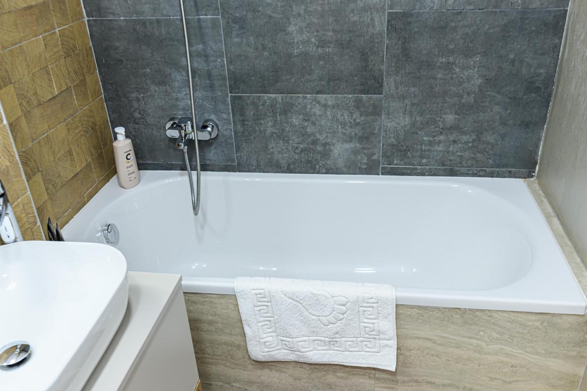 Grandis Residence Luxury Apartment براشوف المظهر الخارجي الصورة